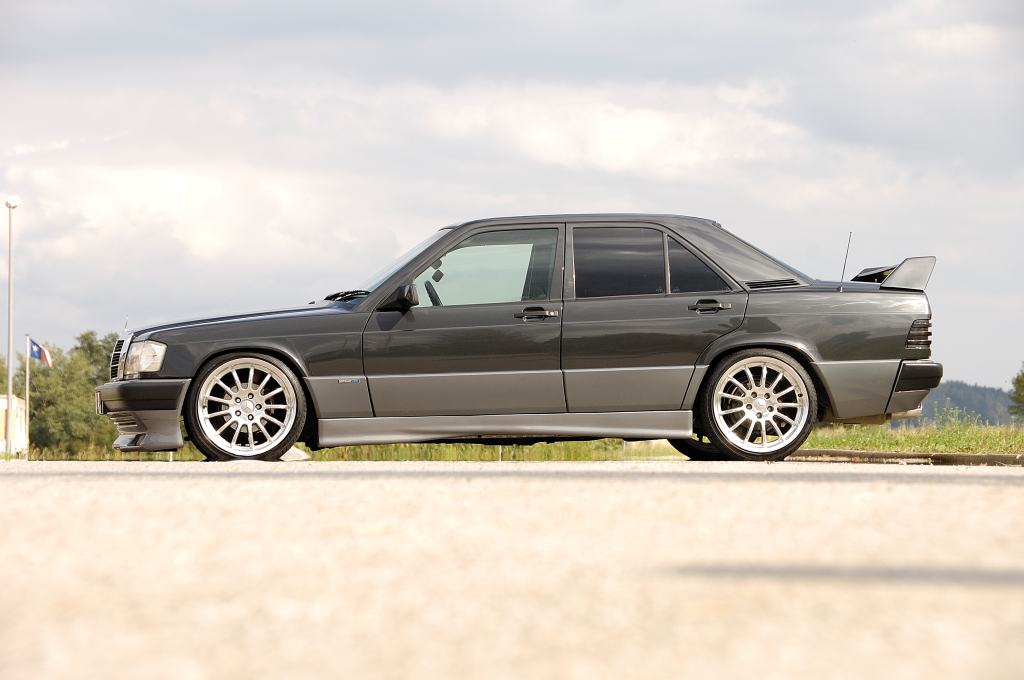 /var/www/rieger-event.de/images/gallery/Mercedes 190 W201